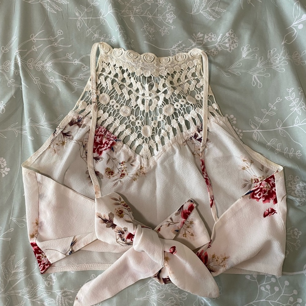 Zaful White Floral Wrap Top